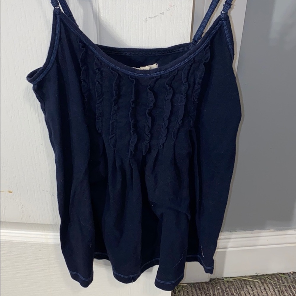 Hollister tank